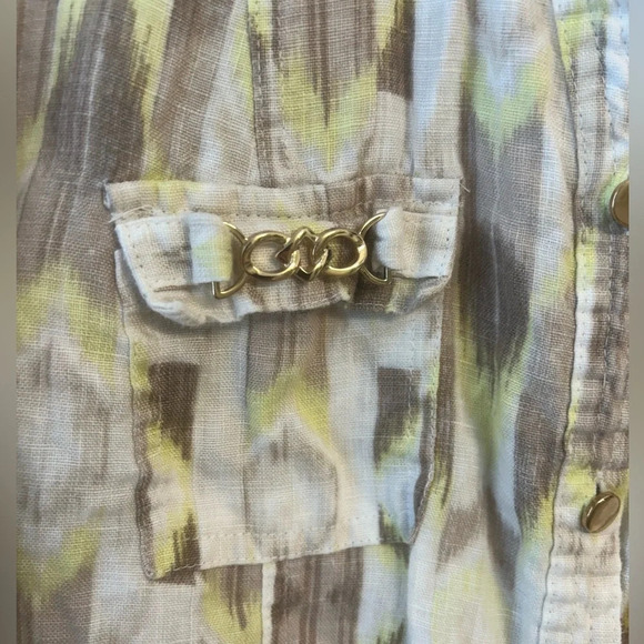 JM collection petite 100% linen button down blouse yellow brown white size 6P - Picture 3 of 8